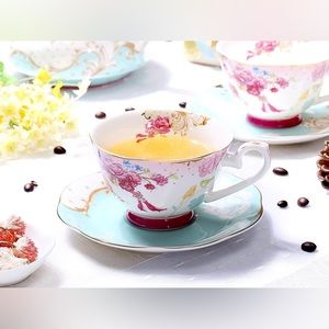 Set of 1 Catalina Cup & Saucer (Gift with Purchase)